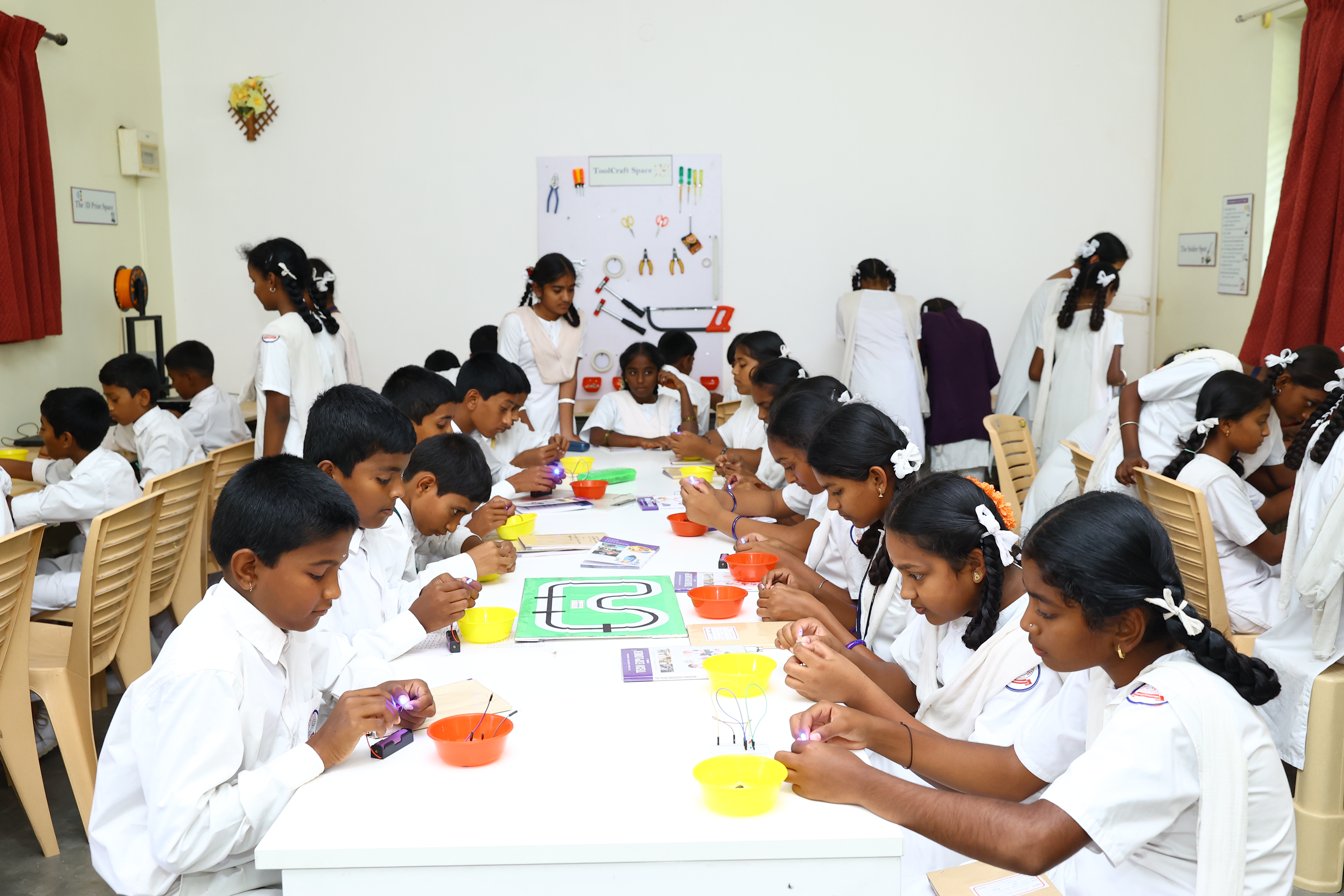 STEM Program for Schools